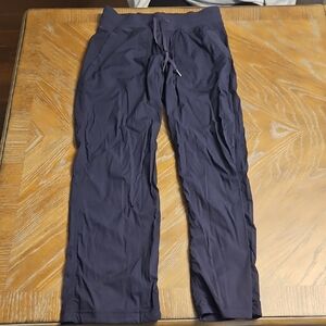 Women's Size 8 Lululemon Jogging Pants